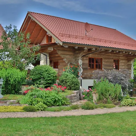Üdülőközpont Heumanns Blockhaeuser Am Wald Pottenstein